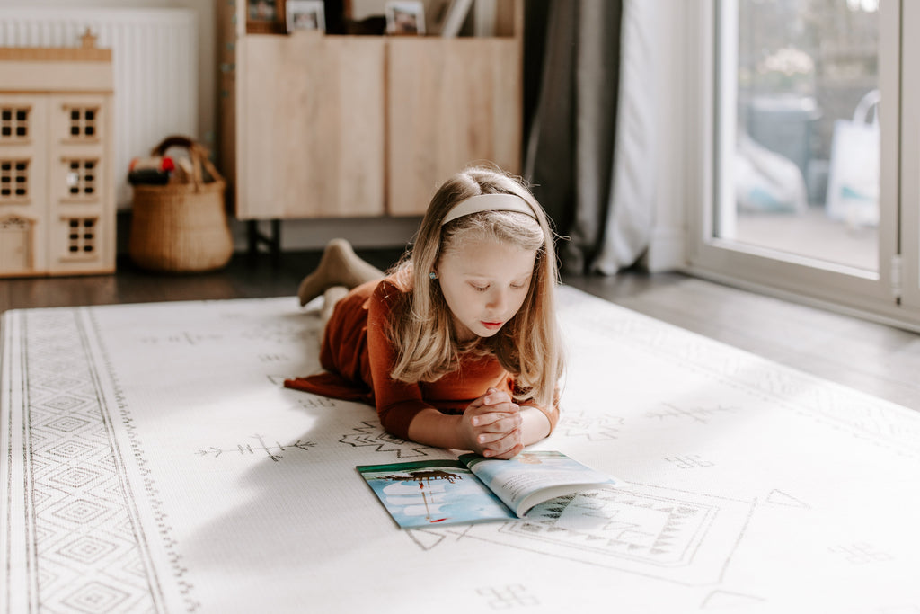 The Dakota Ivory Shwally Playmat
