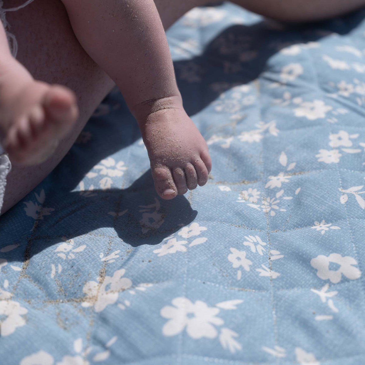 The Shwally Picnic Blanket - Dakota Sky